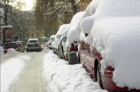 Cum este corect să parchezi mașina atunci când ninge. Puțini șoferi cunosc știu asta